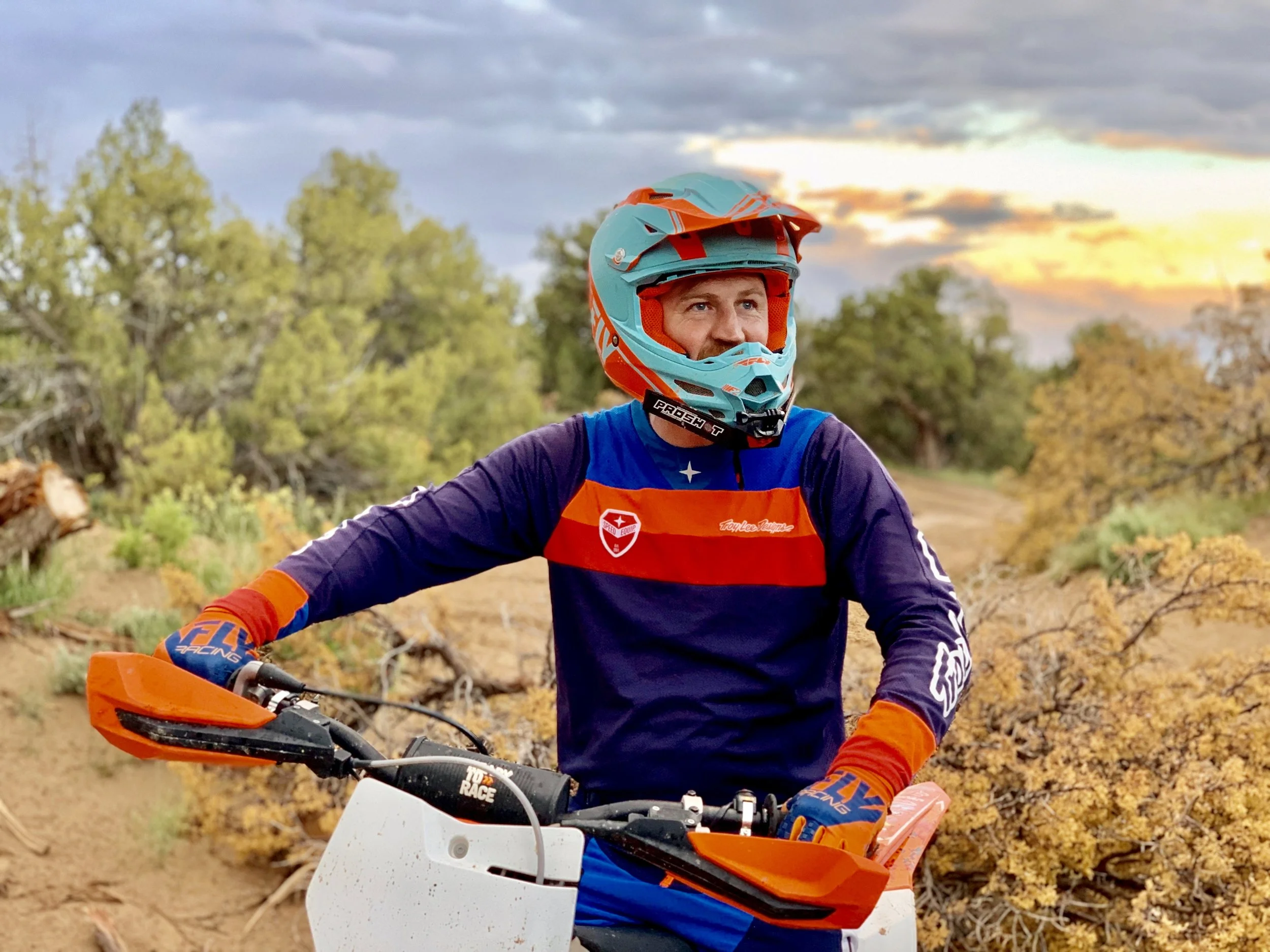 voyager dirt bike helmet light kit