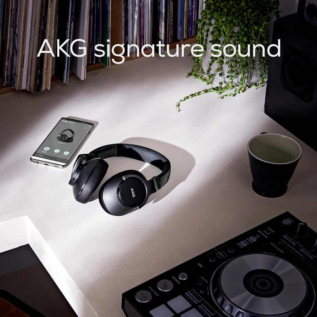 2. AKG_Signature_Sound.jpg