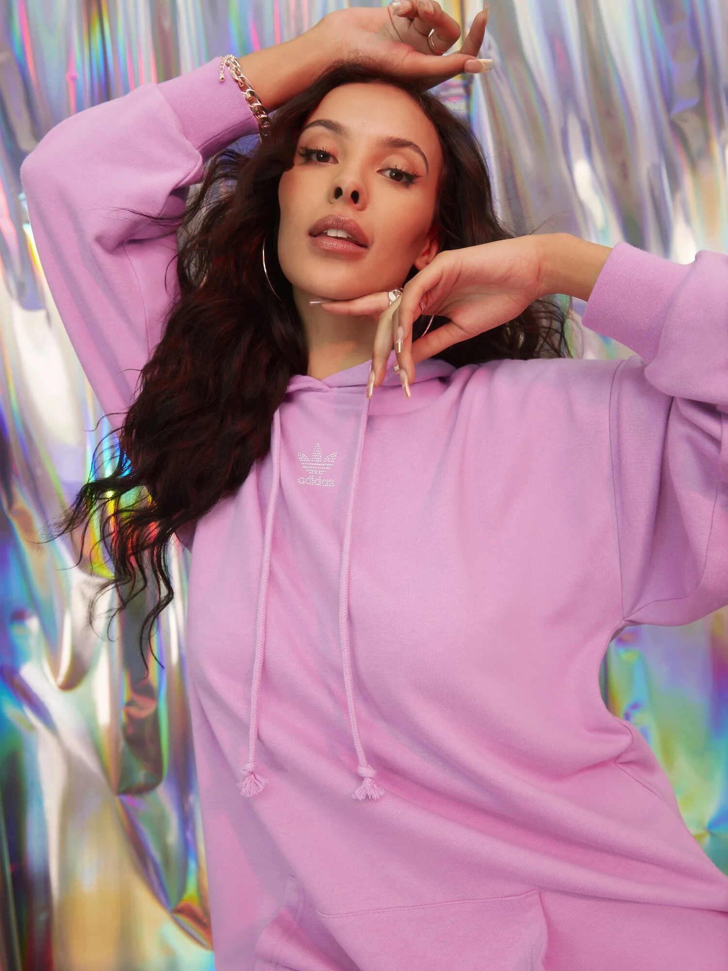 fw21-Originals-MayaJama-KV-HF9207-2-RGB.jpg