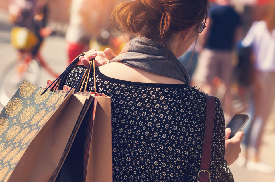 shopping-lady.jpg