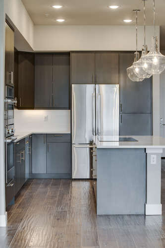 6619 E Lowry Blvd 306 Unit 306-small-009-045-KitchenDetails1 RET-334x500-72dpi.jpg