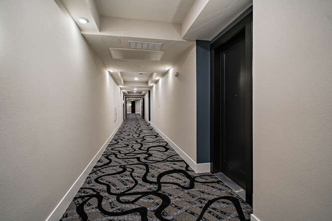 6619 E Lowry Blvd 306 Unit 306-small-046-042-DSC07864-666x444-72dpi.jpg