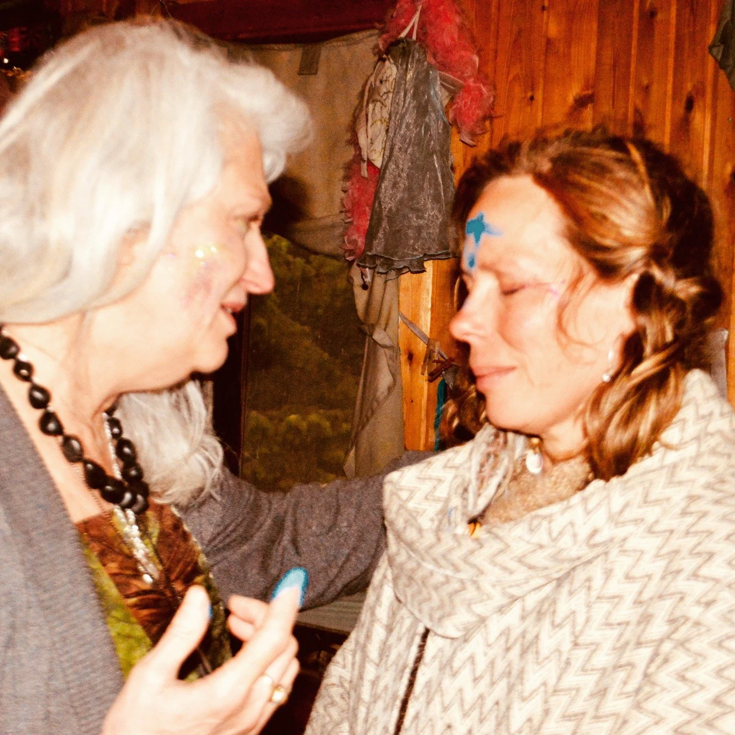 The ART of Sacred Postpartum touches the heart of women. Tender care in the days and weeks after birth can change the trajectory of our healing process for new mamas. To be seen, fed nourishing Ayurvedic foods, use warming practices, ceremonies, and 