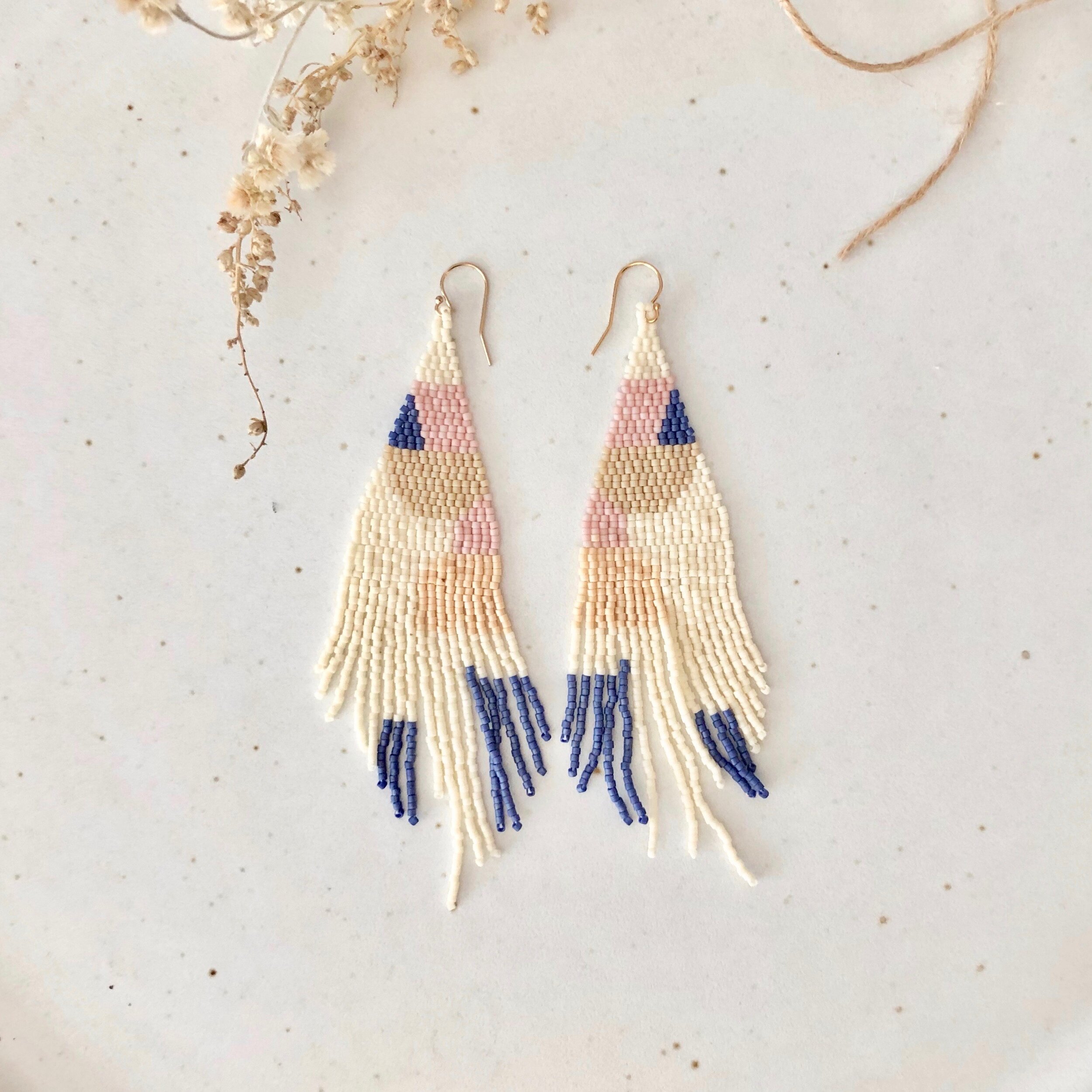 B L A C K B I R D D A G G E R for N A P A G U I L D -  Issho  