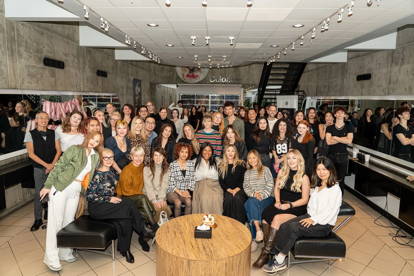 That&rsquo;s a wrap on Texture Meets High Fashion: Curls Defined! 💛

Thank you, @staceyciceron , for sharing your artistry and elevating our understanding of texture and curls. 

Truly an unforgettable class! ✨