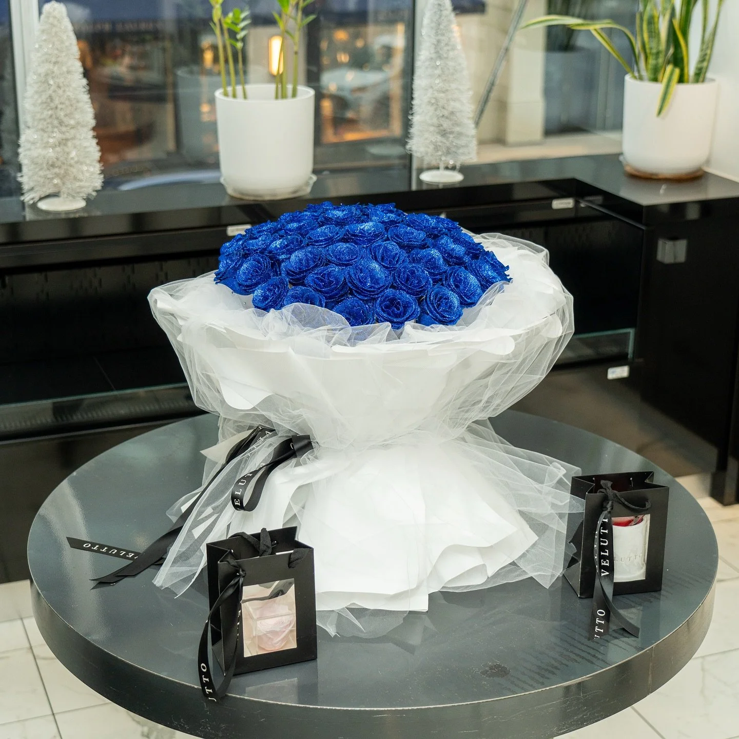 @velutto.vc joins us next for a special collaboration at Suki&rsquo;s Morgan Crossing! 🌹✨

Celebrate with us and enter to win some dreamy Velutto raffle prizes:
🌹 Grand Prize: Forever Rose Bouquet (valued $450+)
🌹 2nd &amp; 3rd Prizes: Mini Velutt