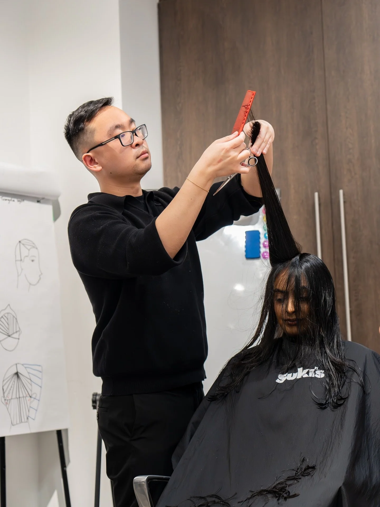 A look behind the scenes of our latest workshop with @aron.wong. The day was dedicated to the nuances of structural integrity and fluid movement in hair design.

Continuous education remains at the heart of everything we do at Suki&rsquo;s. It was a 