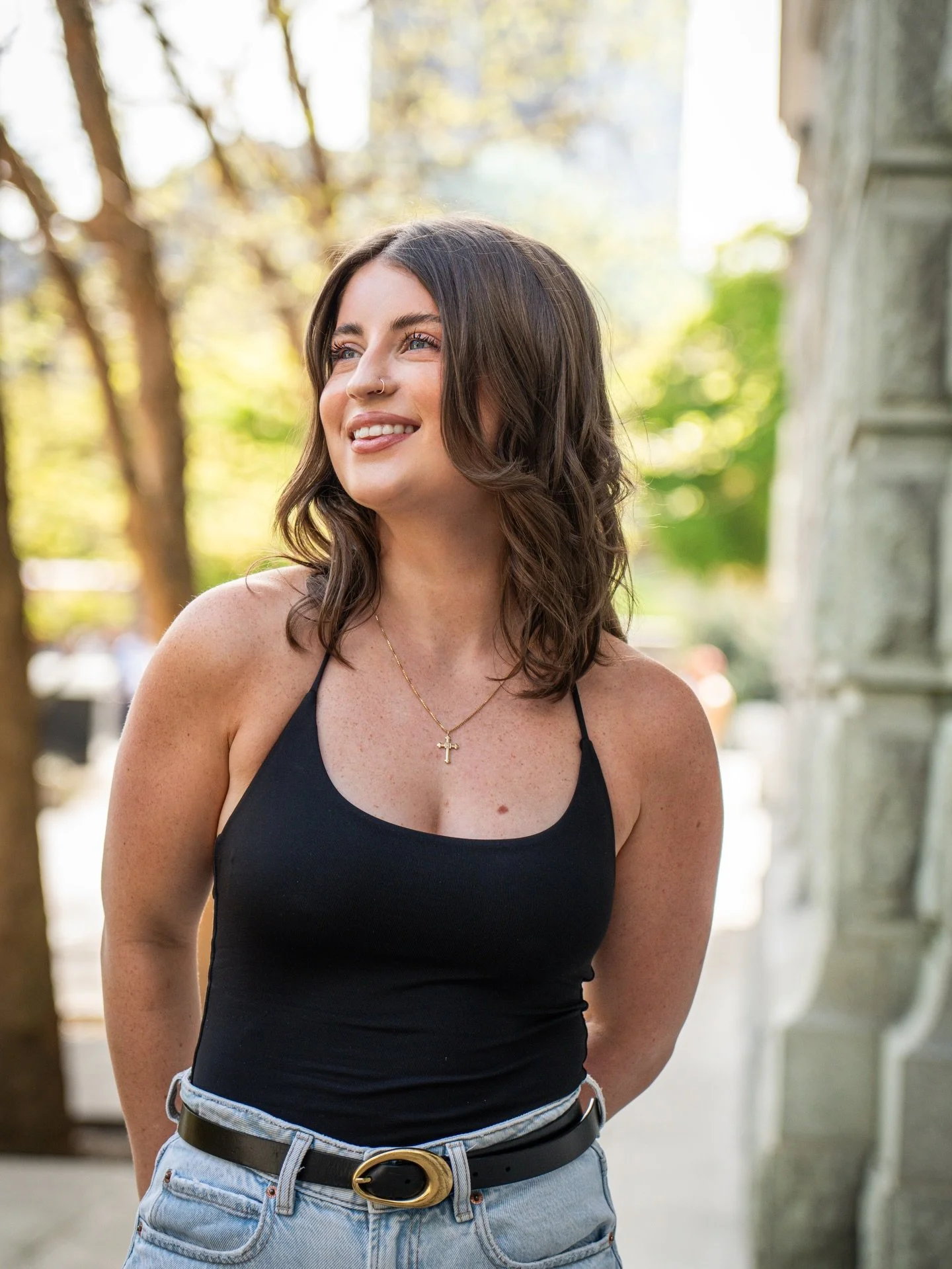 luminous layers + fluffy curl techniques. 

Stylist: @kerrbear.hair 
Products: @kmshairca 
Photographer: @capturethat.toeknee 

#yvrhair #yvrhairstylist #yvrhairsalon #vancouverhair #vancouverhairstylist