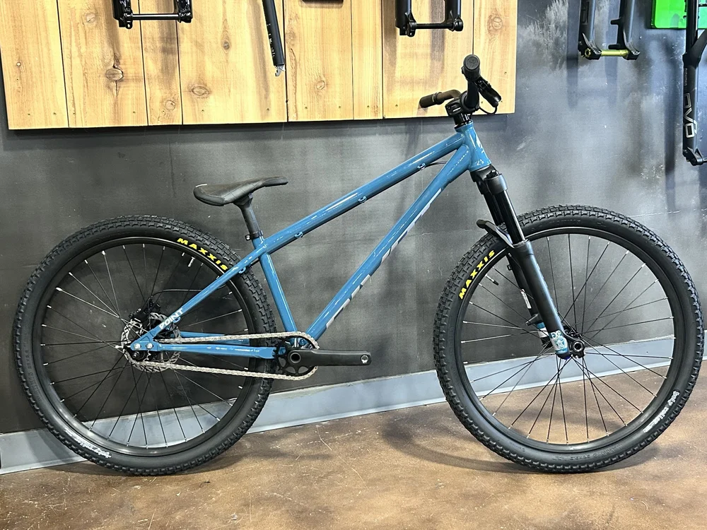 Pivot Point DJ, Dusk Blue, OS — MOJO WHEELS