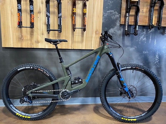 2022 Santa Cruz Bronson M S-Build 