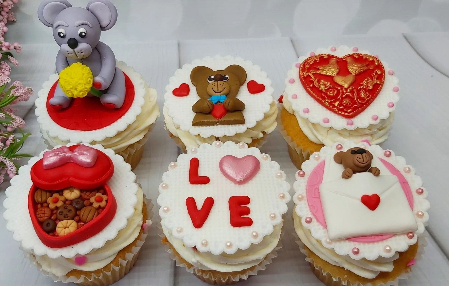 Valentines Day Bears Chocolate heart Love teddy bear in envelop cupcake toppers