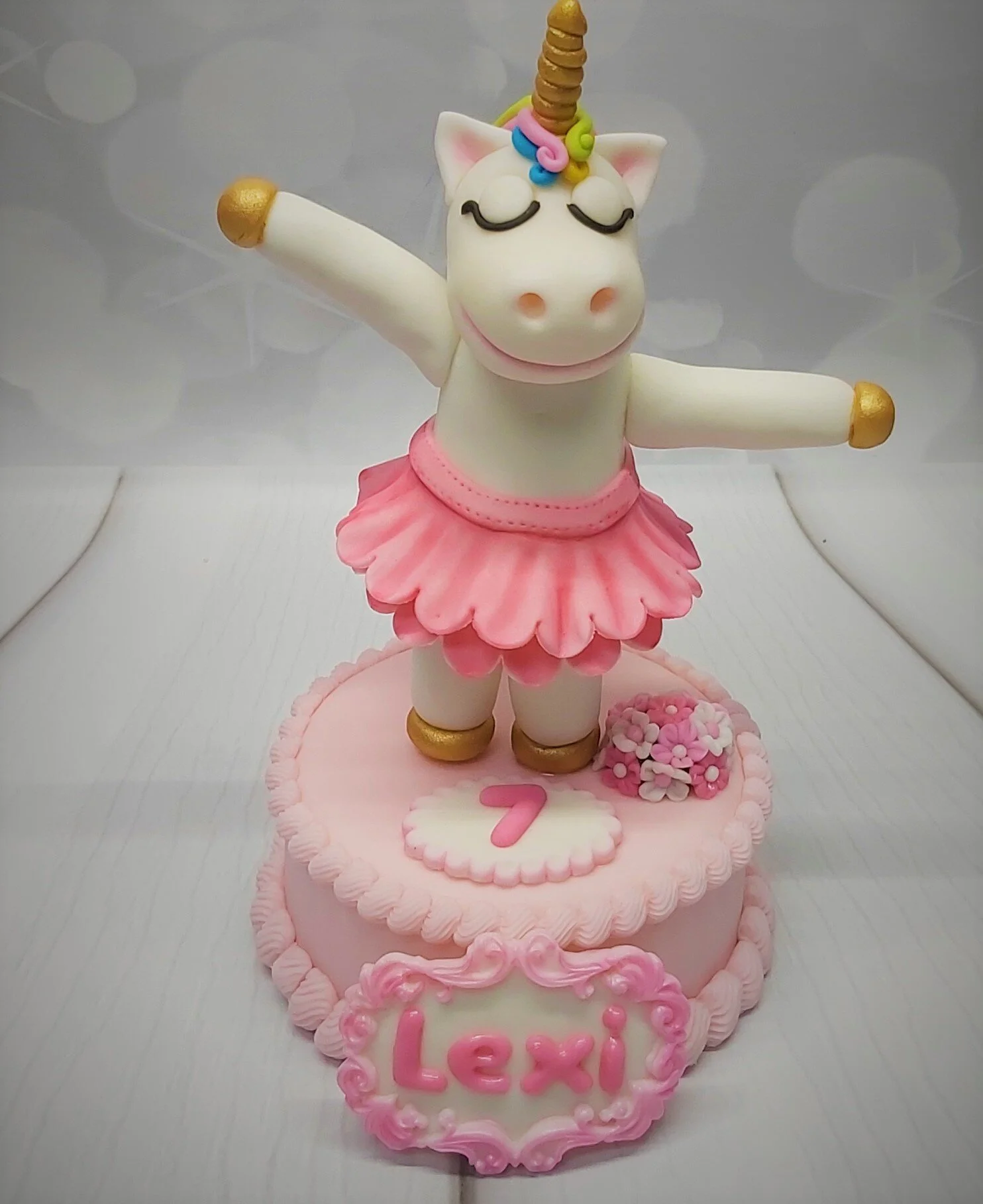 Unicorn Topper.jpg