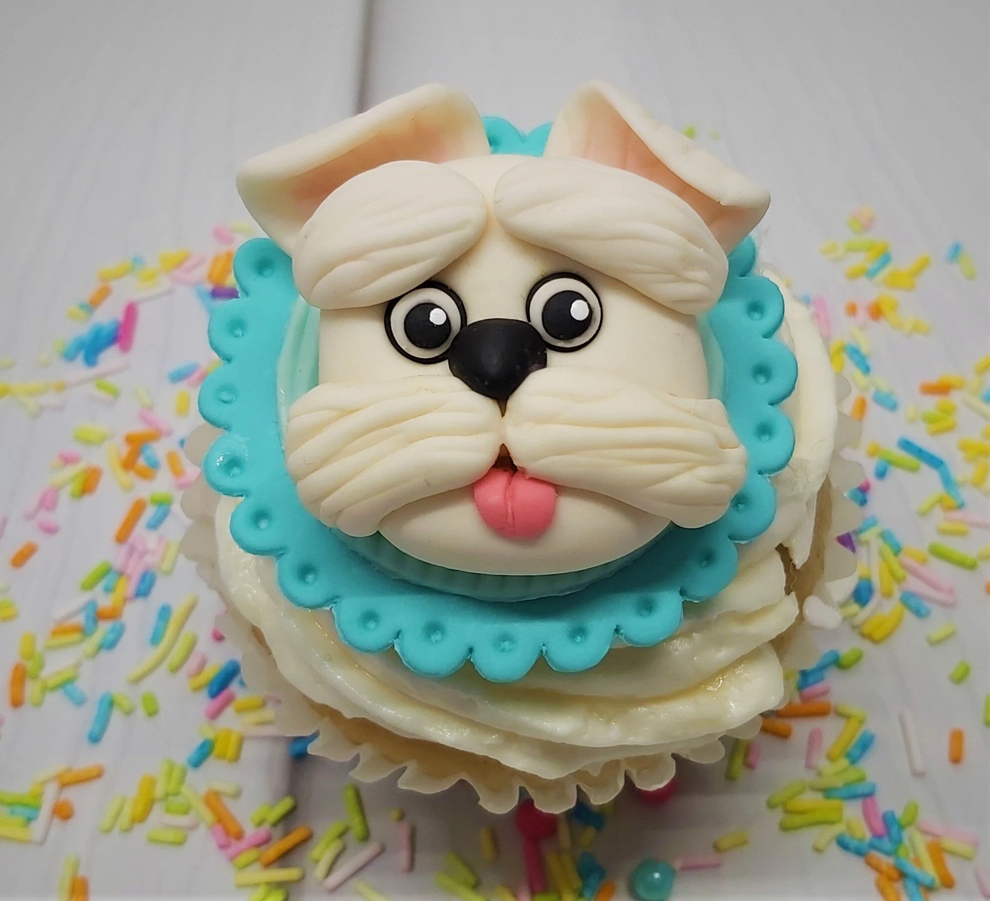 Scotty dog face cupcake topper