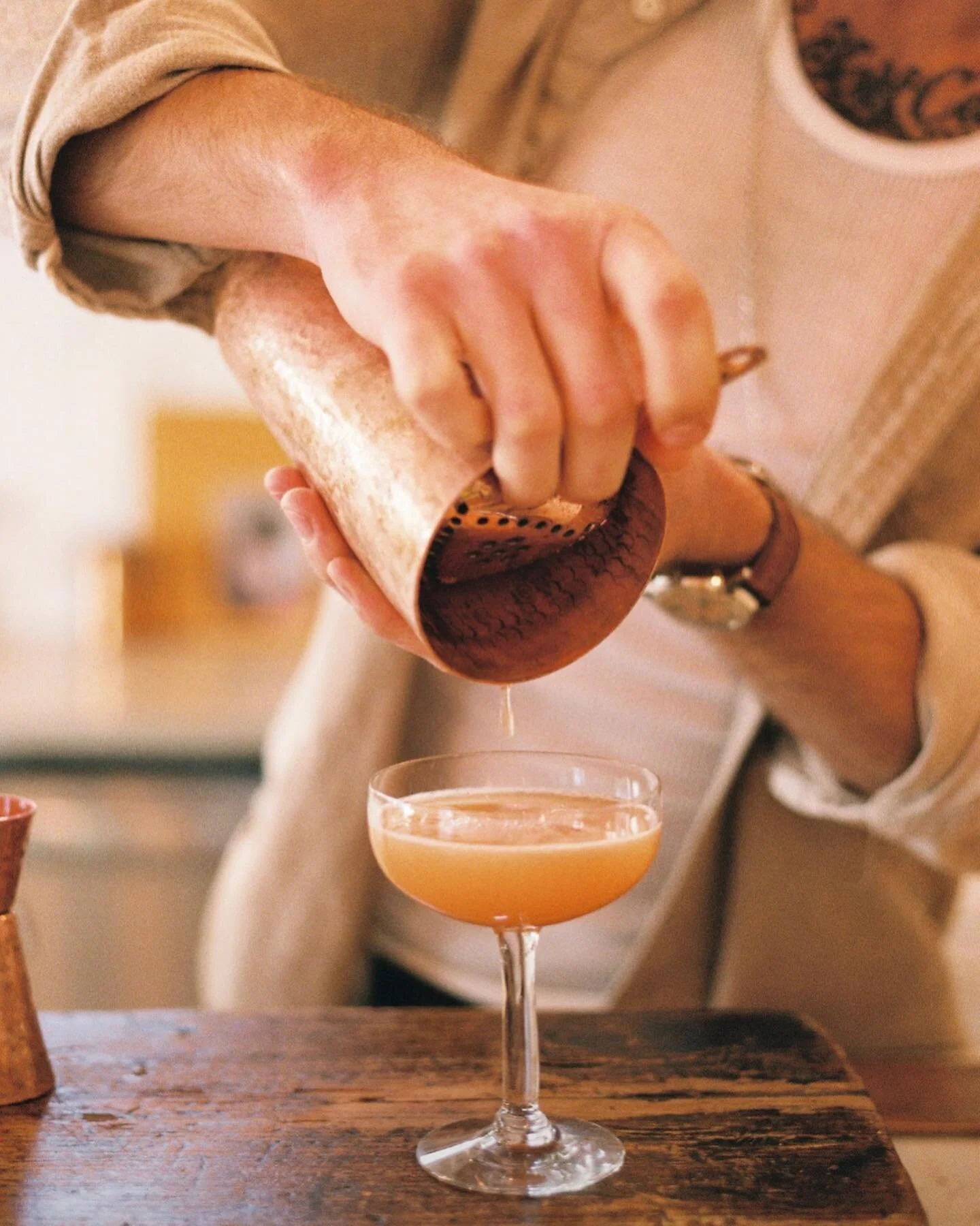Naked + Famous.
&bull;
&bull;
Our favorite classic. Hands down. Smokey, herbaceous, crisp, bitter, balanced, &amp; beautiful ✨ What more could you ask for in a cocktail???
&bull;
&bull;
Mezcal - .75oz
Yellow Chartreuse- .75oz
Aperol - .75oz
Fresh Lim