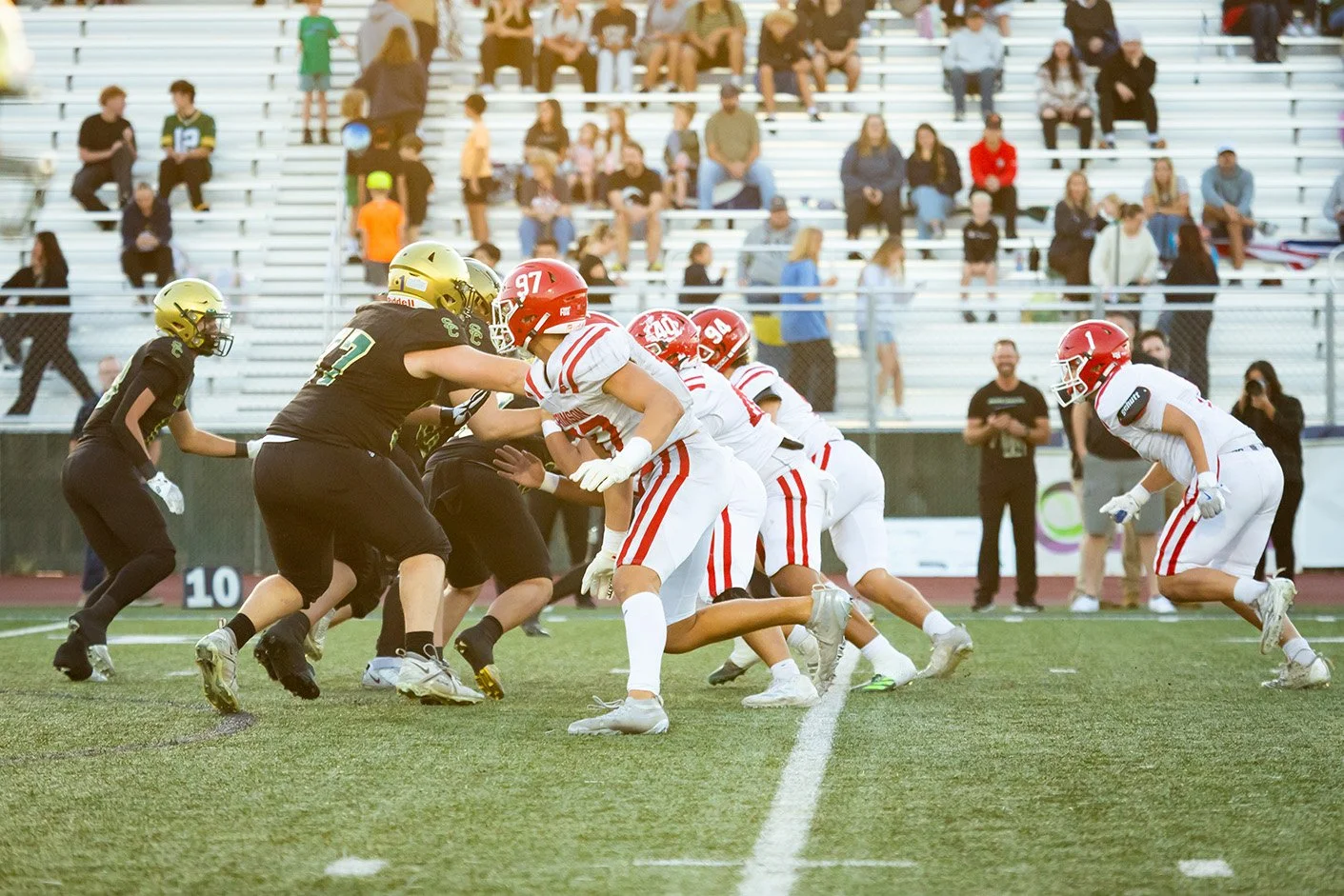Varsity_vs_Snow_Canyon-86.jpg