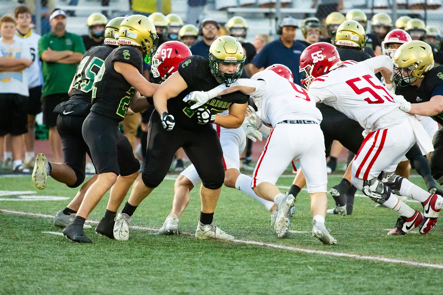 Varsity_vs_Snow_Canyon-195.jpg