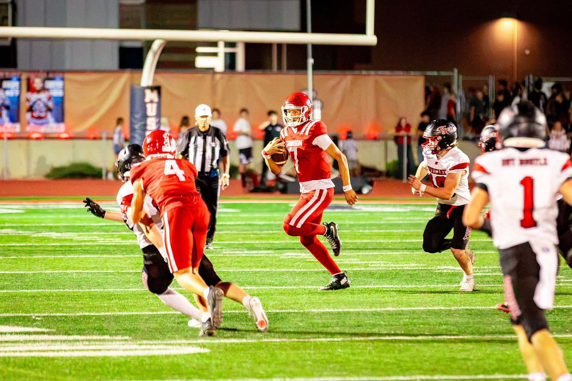 Varsity vs Hurricane-256.jpg