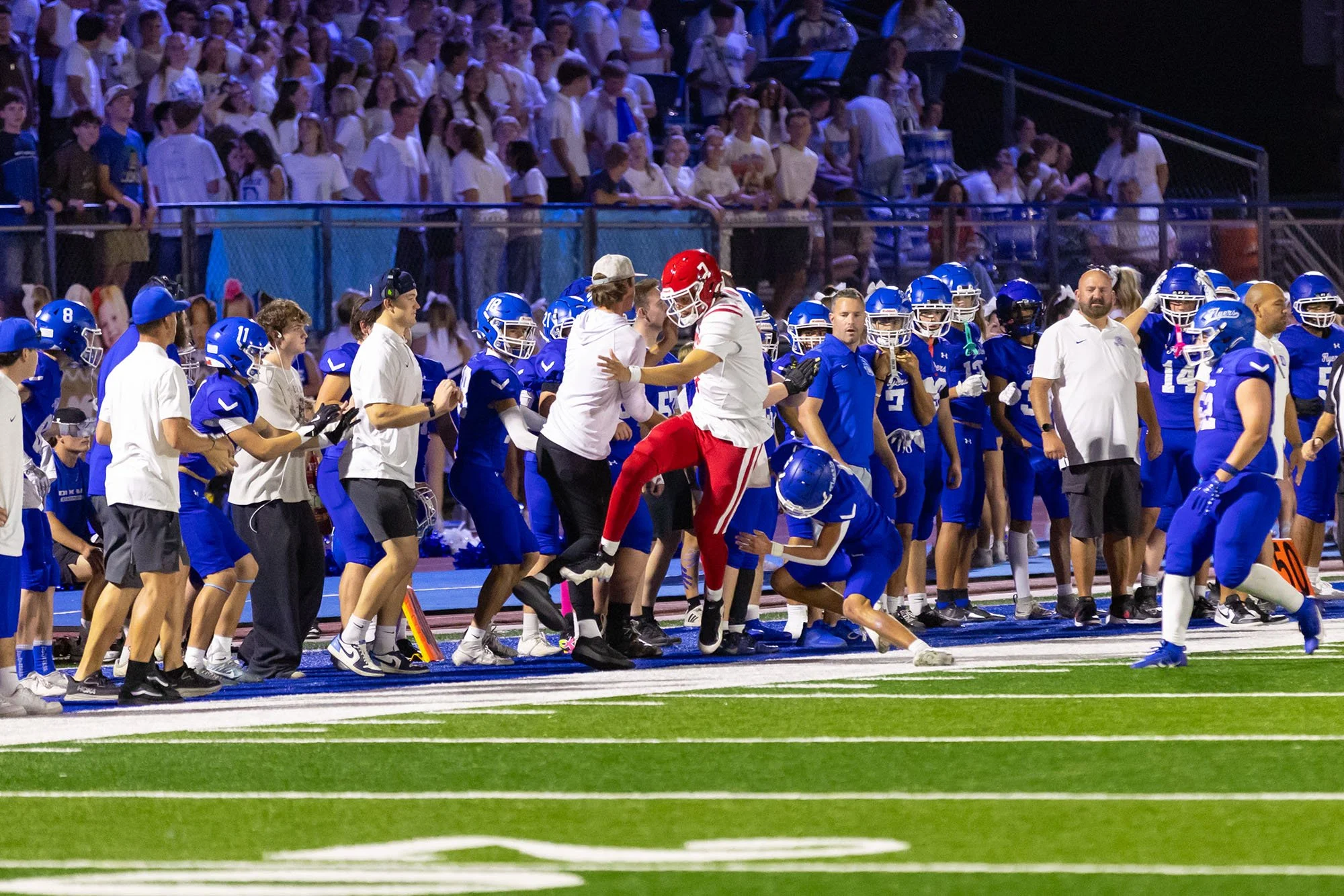 Varsity vs Dixie-149.jpg