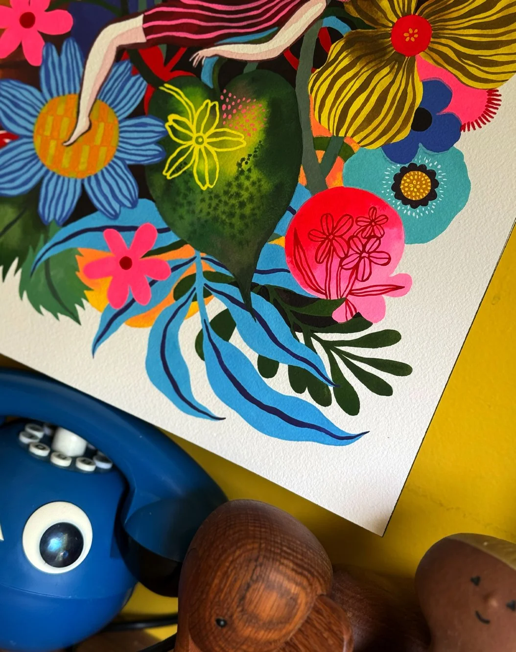 dardik_MorphingIntoFlowers_Shop7.jpg