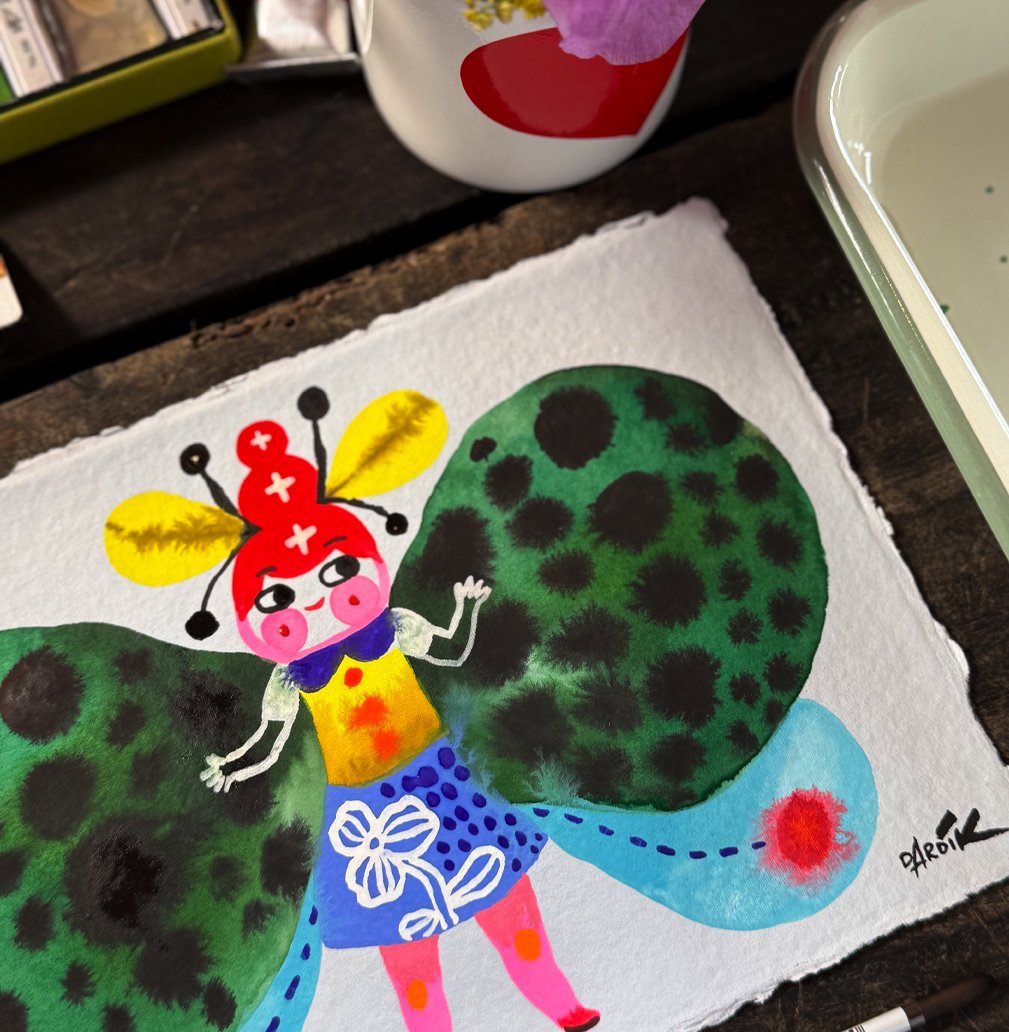 dardik_AmyVonButterfly_Shop4.jpg