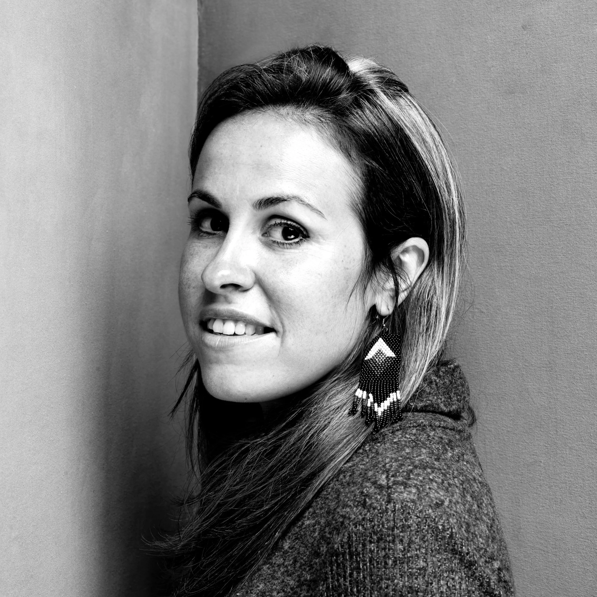 JESSICA EARNSHAW (Director, Producer, Cinematographer)