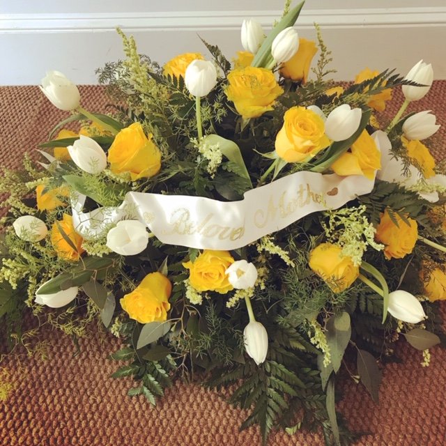 Bouquet_To_Go-Funeral_Florist_Cape_Cod1.JPG