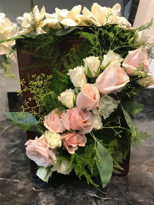 Bouquet_To_Go-Funeral_Florist_Cape_Cod5.jpg
