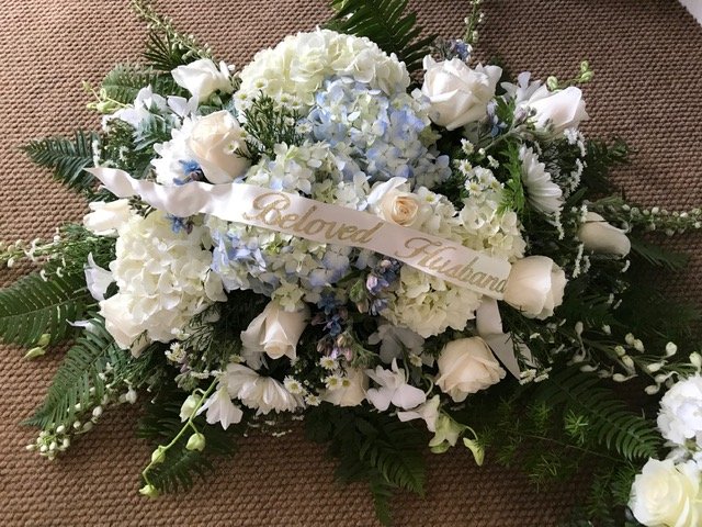 Bouquet_To_Go-Funeral_Florist_Cape_Cod7.jpg