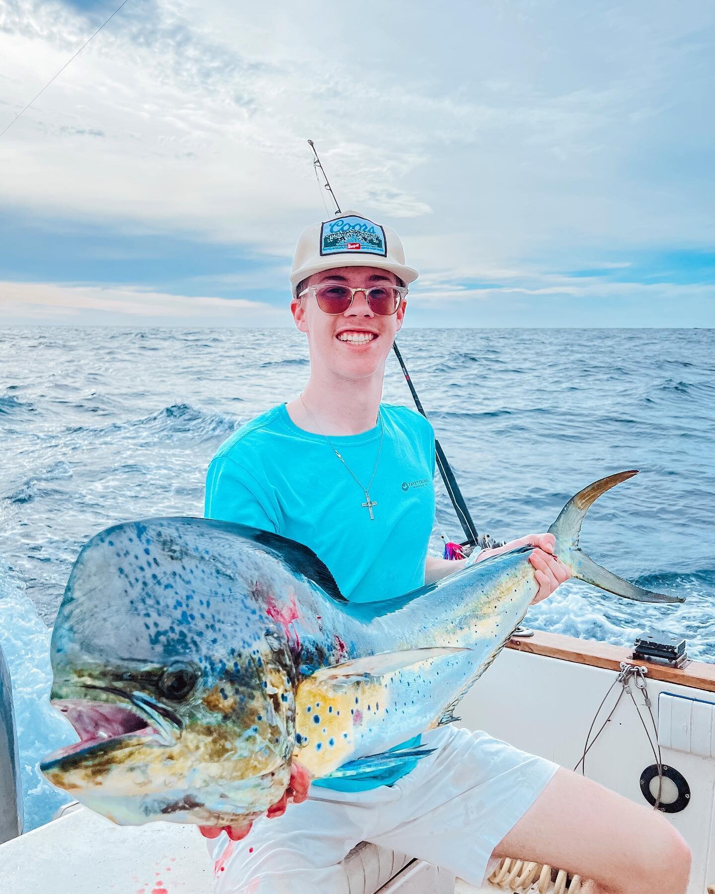 Very nice mahi fishing with @thedenverpruitt &amp; Susan 🎣🐟 followed by a spectacular sunset !

#mahi #mahimahi #mahifishing #sportfishing #sunset #sunsetfishing #costarica #costaricafishing #sportfishing #tamarindofishing #tamarindo #costarica #co