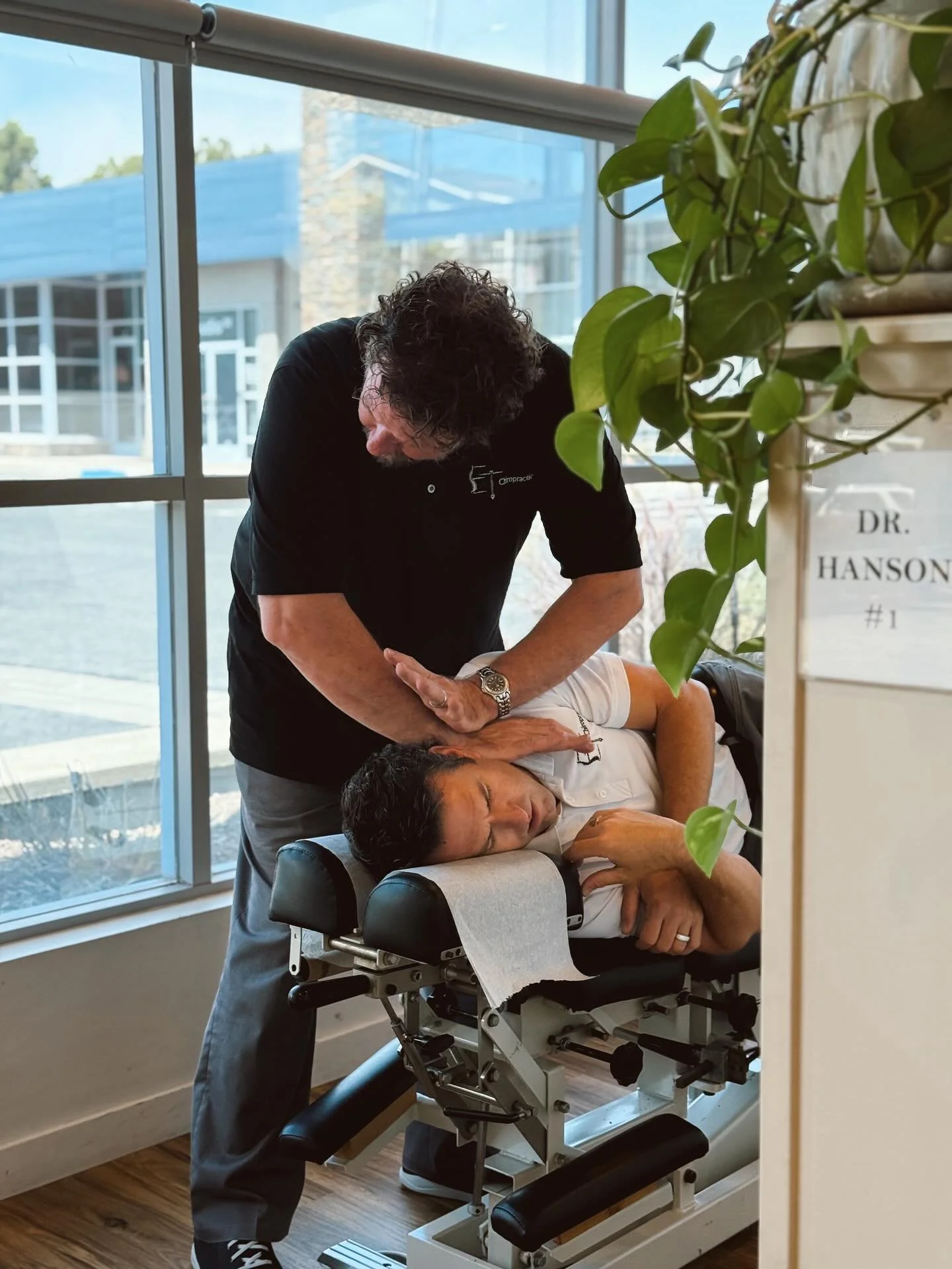 Doctors need care too! 🧠💆🏽&zwj;♀️

At our office, we don&rsquo;t just preach wellness&mdash;we live it. Our team gets adjusted regularly so we can give our best to you. 💯

Here&rsquo;s to a healthy spine and a happy weekend! ✨ 

#ChiropracticCare