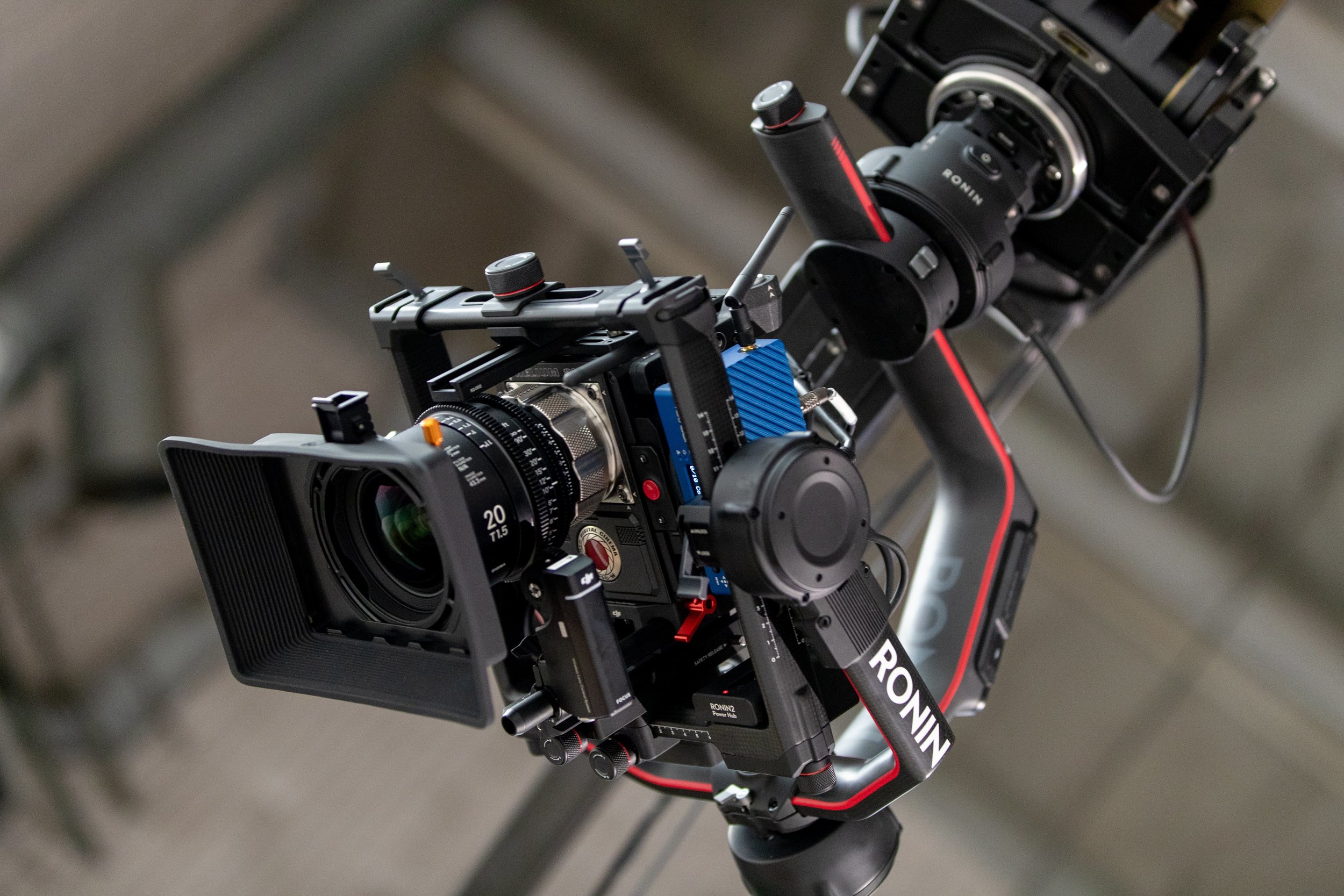 Aspect ronin 29 2024. Ronin 2. DJI Ronin r3. DJI Ronin r3 Pro. Sony a7 вош Ronin.