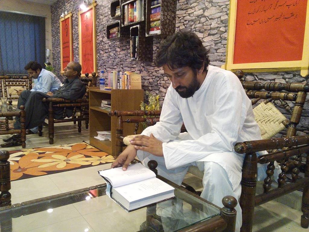 Movies and Writer's Cafe