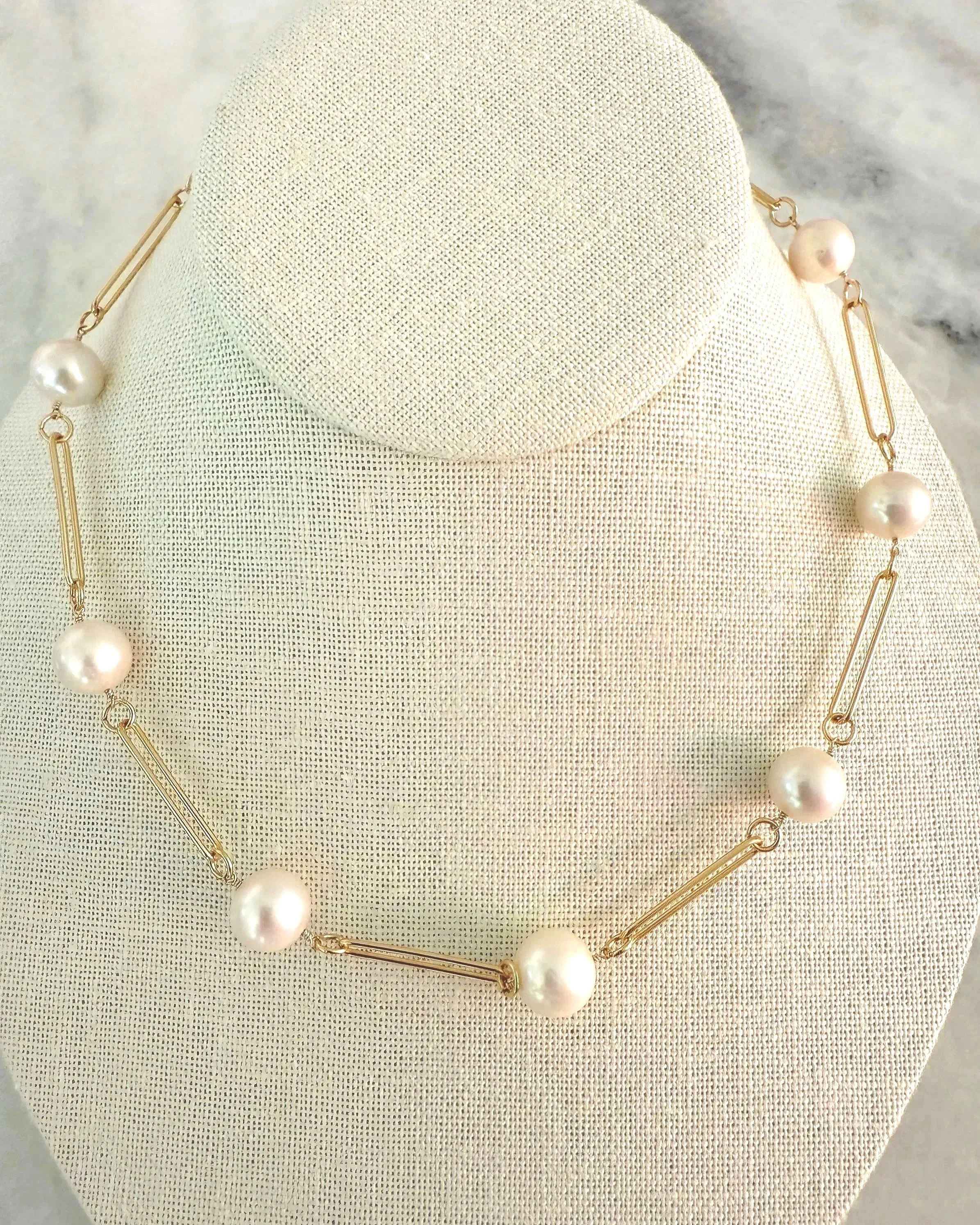 Large AAA Freshwater Pearl Paperclip Link Necklace