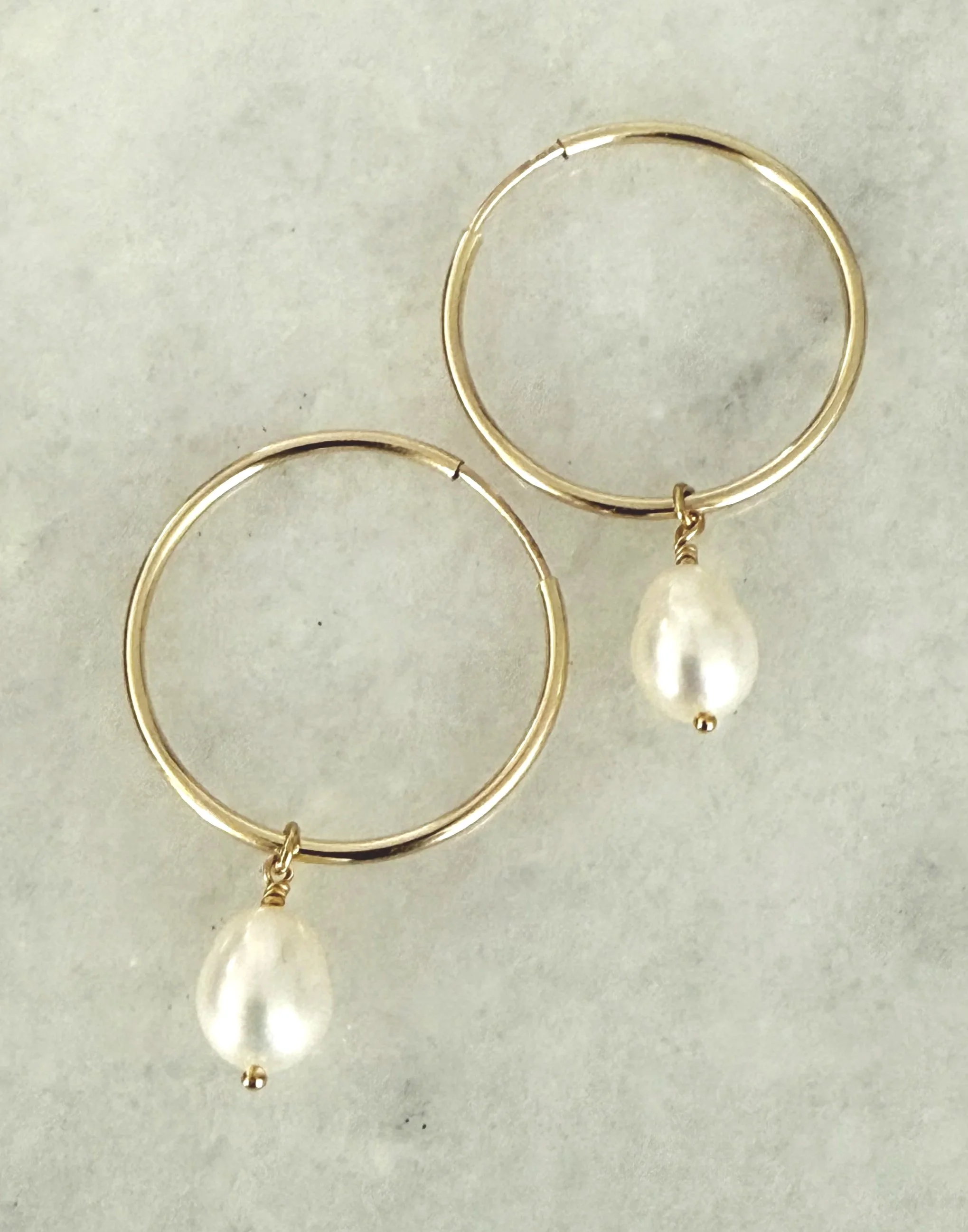 Genuine Freshwater Pearl and Gold Hoop Earrings