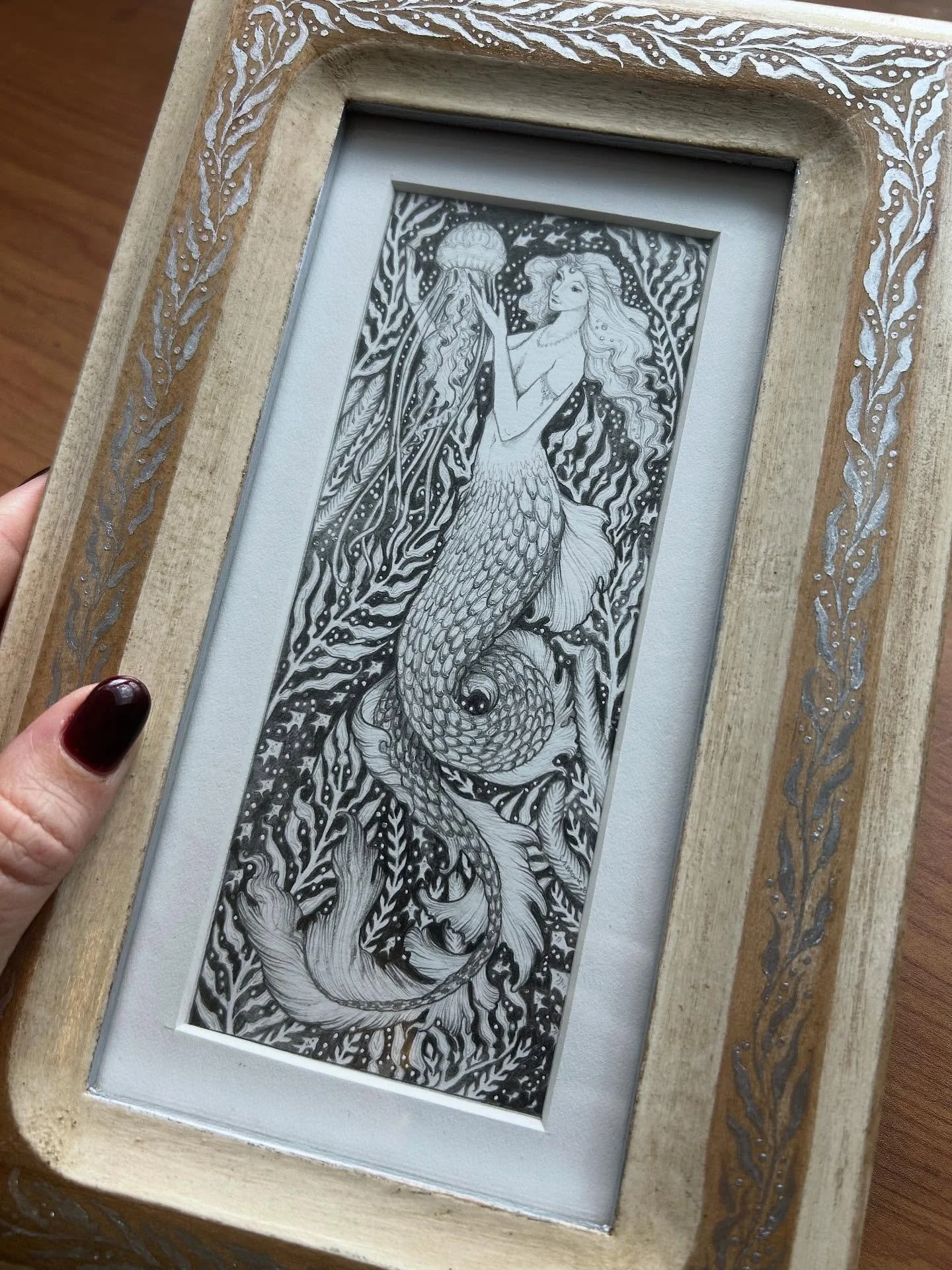 In preparation for @carmelartsfest and OhioMart @stanhywet I managed to finish two new original drawings! I wanted to take a break from gold (shocking I know) and draw pieces that look like my illustrative borders. Now after finishing this mermaid I 