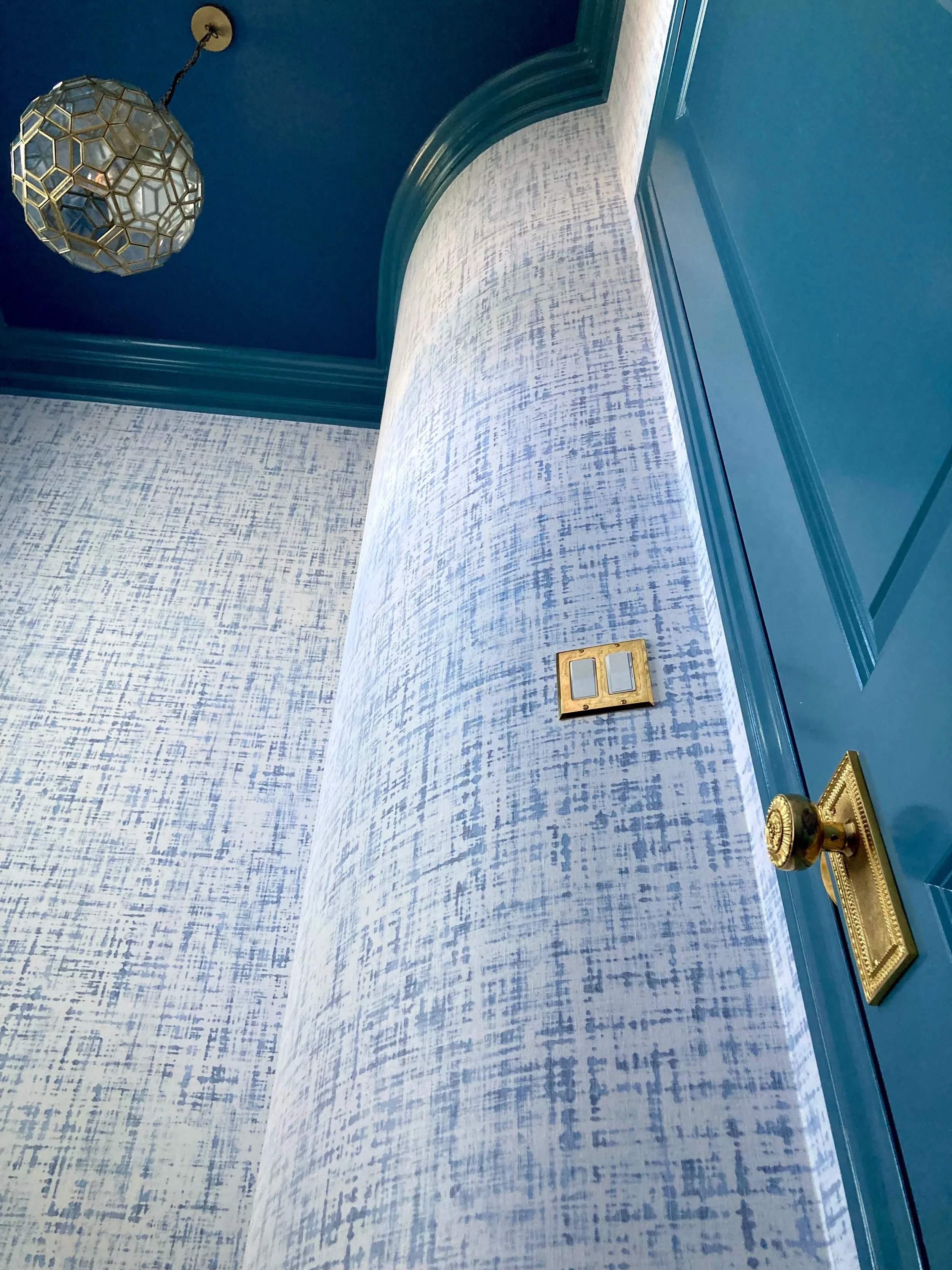 Remember to look up✨⬆️ 

We love a client who isn&rsquo;t afraid of color! Certainly a powder bathroom worthy of all the guests. 

Hamblin &amp; Haines Homes 

Dallas renovation services | Lake highlands Renos | Bath remodeling projects Dallas | East