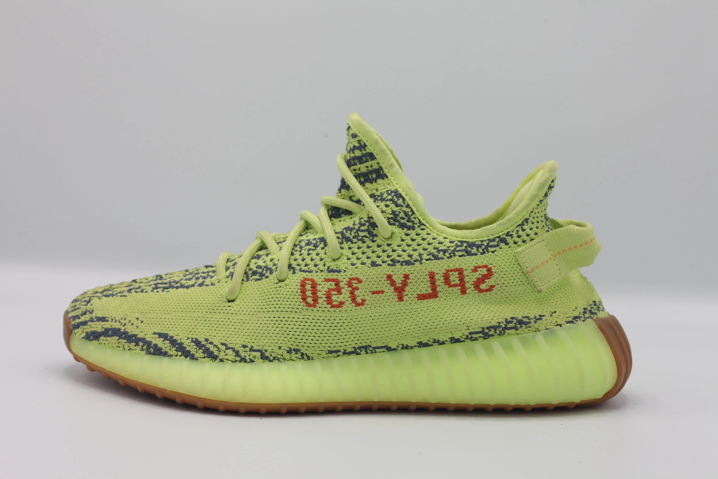 yeezy boost 350 v2 frozen