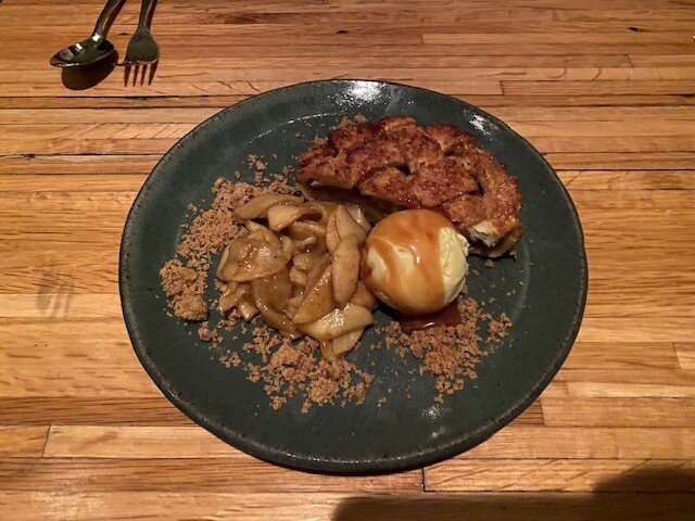 husk apple pie.jpg