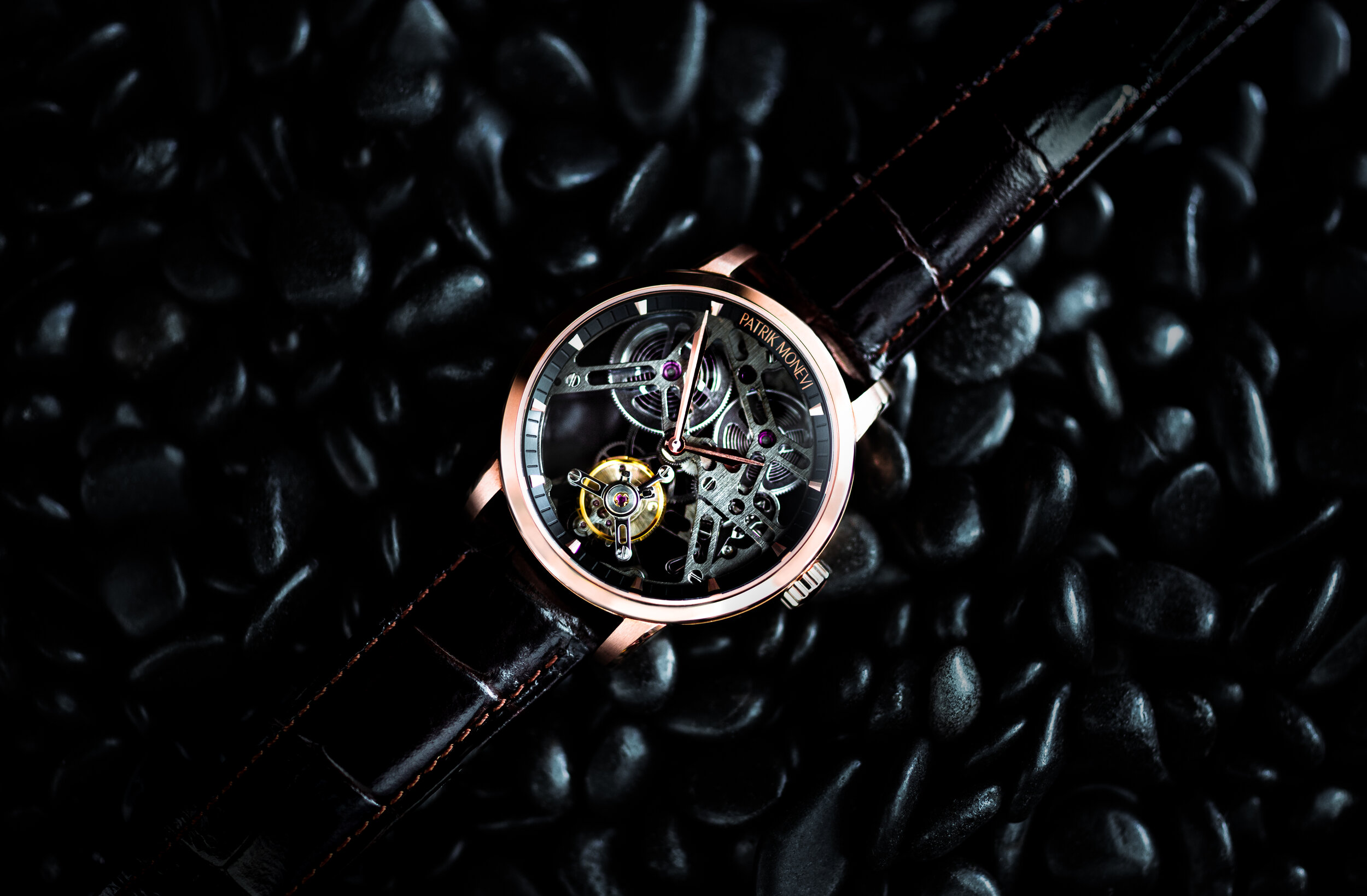 Patrik_Monevi_Tourbillon_Pebbles_Diagonal-Rose-Gold.jpg