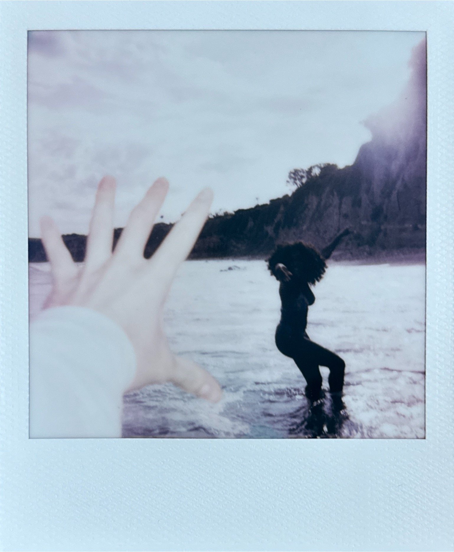 20240623_Elise Lloyd Throwing Frisbee to Me_Big Dume.JPG
