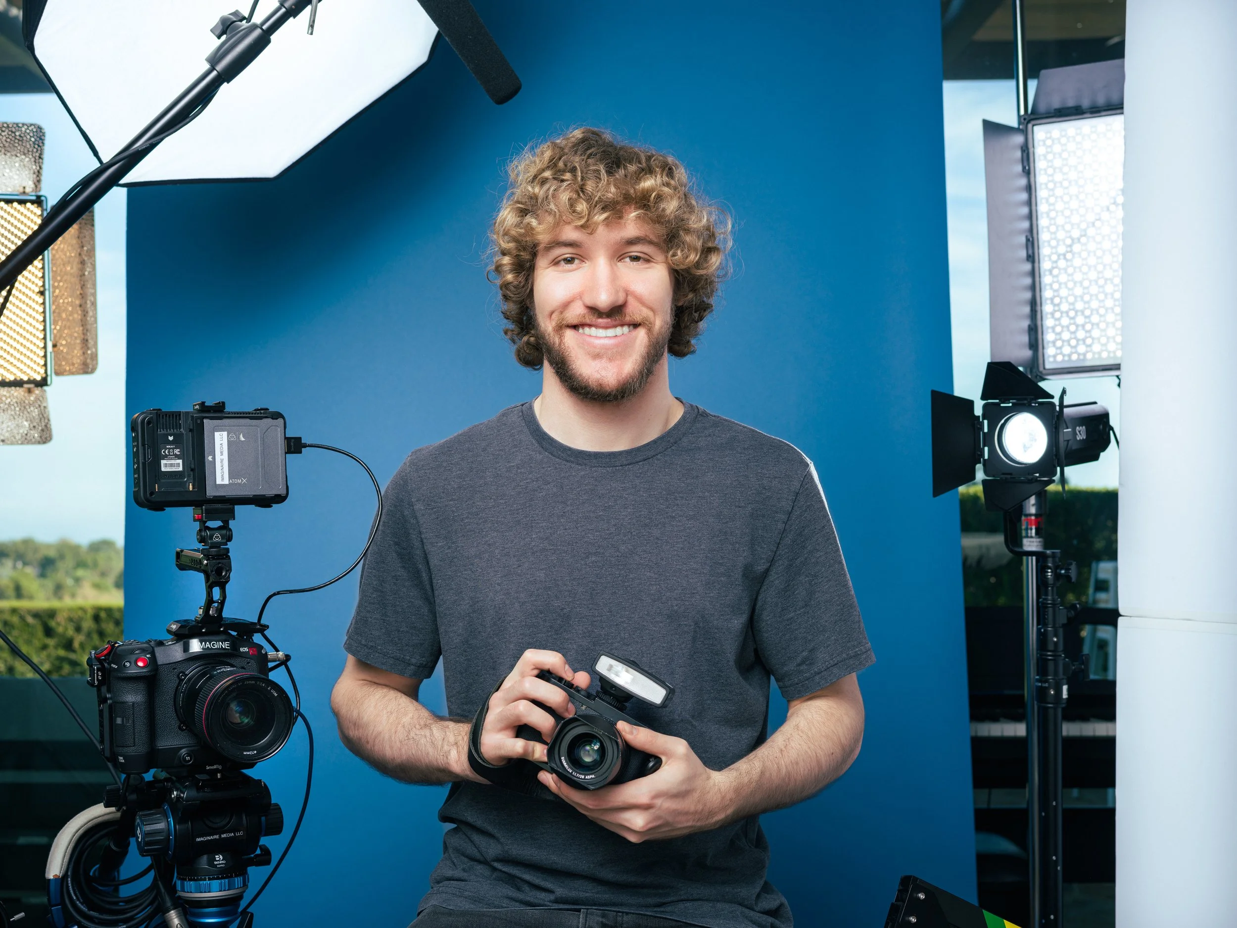 Chase Hirt Self Portrait_6752 Studio Set_12-19-2025_web-size-2.jpg