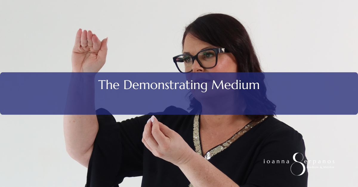 The Demonstrating Medium - masterclass