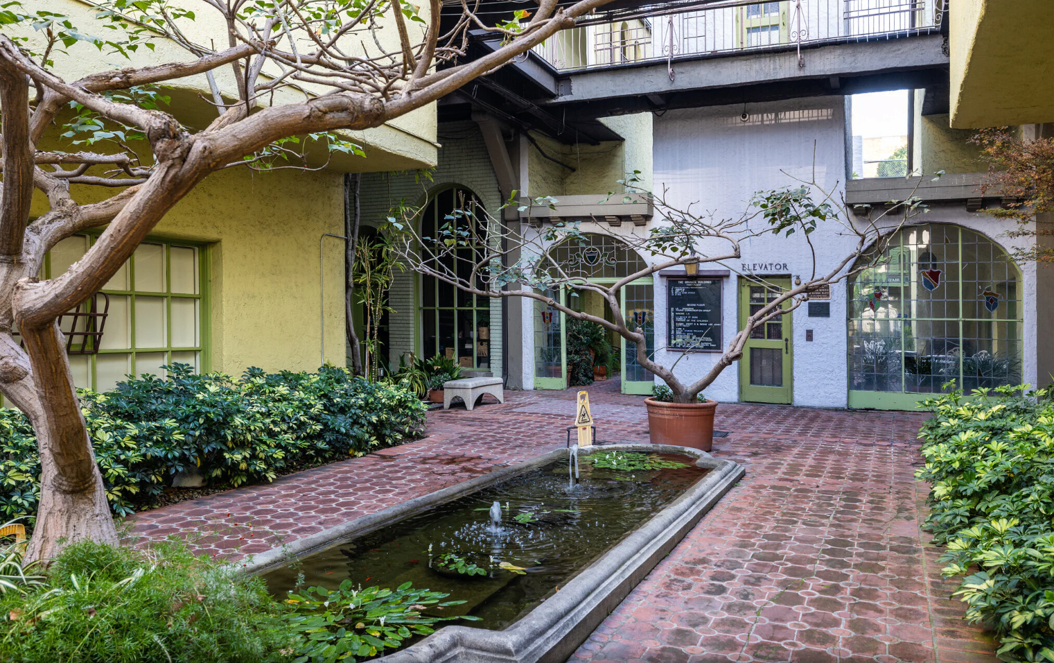 GRANADA COURTYARDS