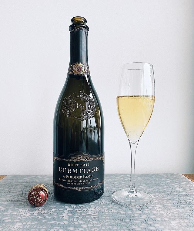 A few weeks ago we sipped on Roederer Estate 2011 L&rsquo;Ermitage Brut. It was heavenly! 🤩This was rated #2 on @wineenthusiast Top 100 list. Superb blend of chardonnay and pinot noir and aged for almost 6 years in oak. I typically prefer old world 