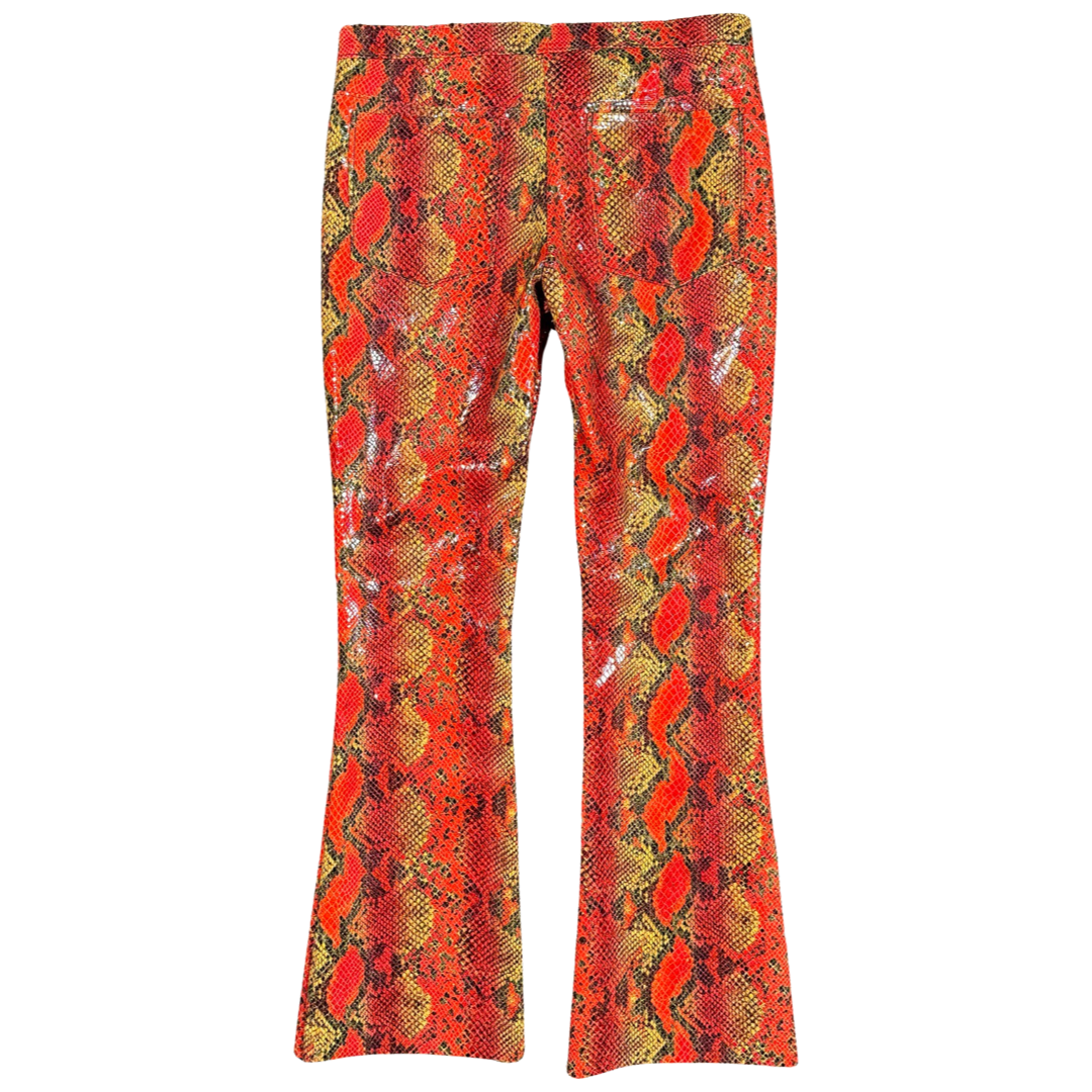 9F7BA834-22B6-456D-88D0-4E601570FCB5