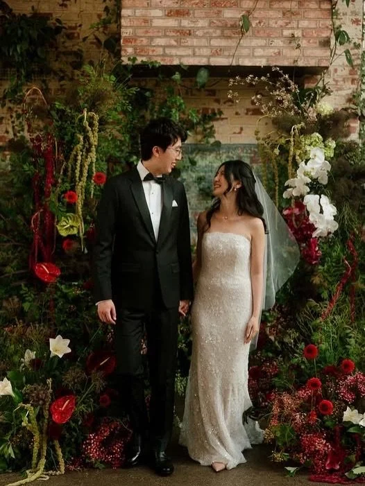 Loved dreaming up and designing these florals for J + W at our favorite neighborhood venue @brooklynwinery 
We&rsquo;re so grateful to see the vision come together and so happy for them 🍇🥀

Photographer | @caitlacoop 
Florals | @bloomsbyapril