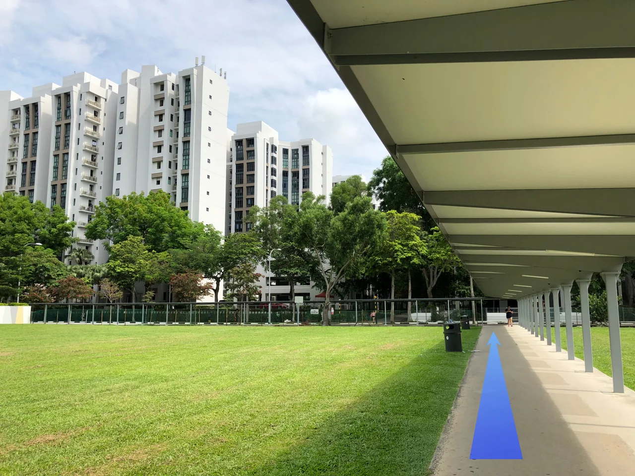 Arrow under linkway.jpg