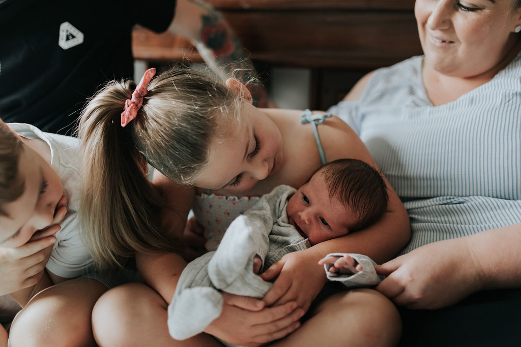 Warrnambool-Port-Fairy-Photographer-Family-newborn-136.jpg