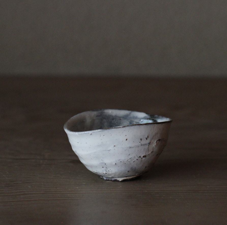 辻村史朗　粉引ぐい呑｜Shiro Tsujimura, Sake cup, Kohiki style (Copy) (Copy)