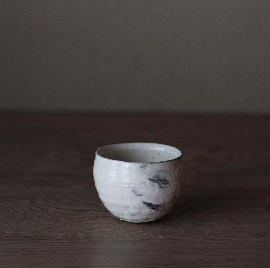 辻村史朗　粉引ワインカップ｜Shiro Tsujimura, Sake cup, Kohiki style